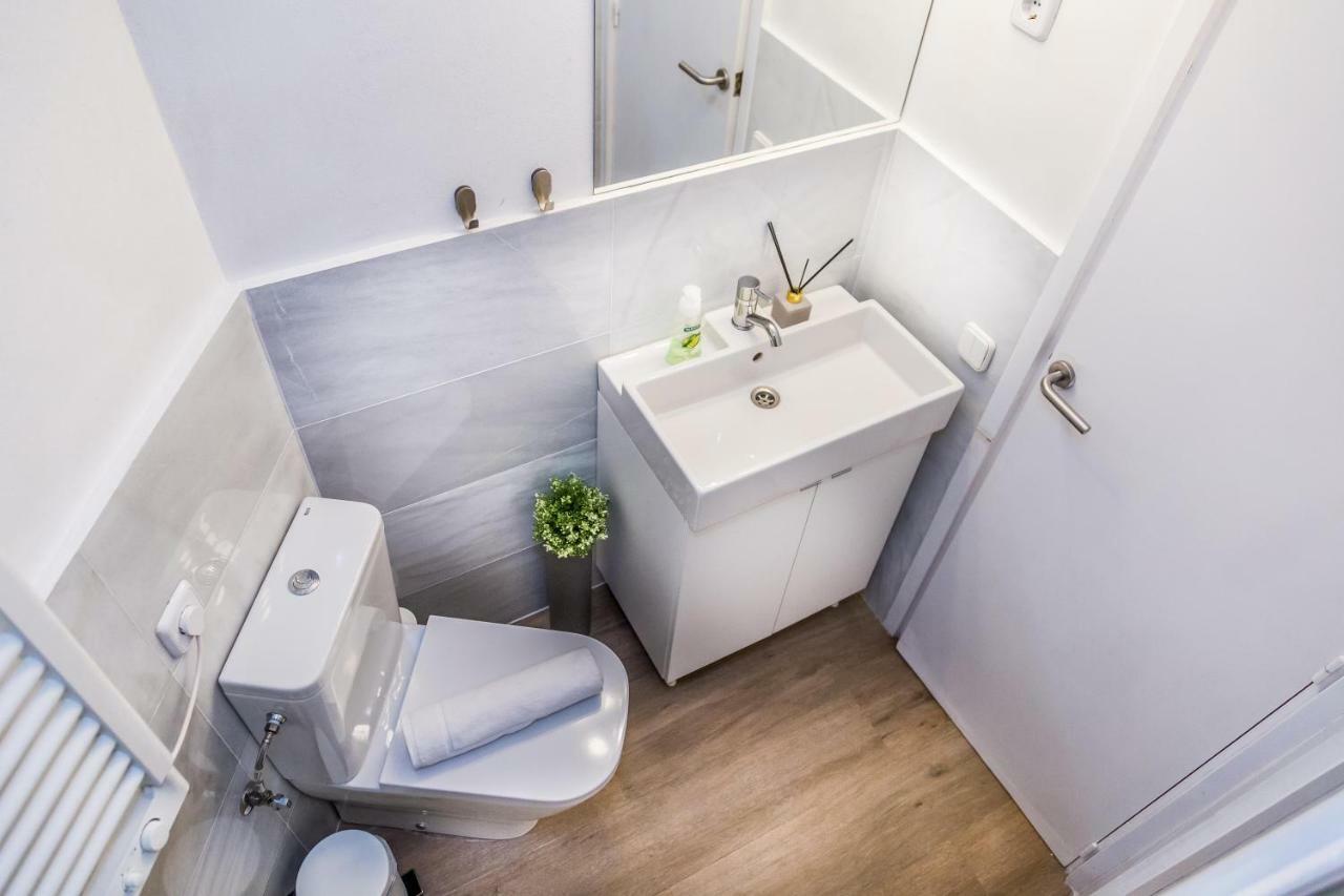 ברצלונה Apartamento En Gracia מראה חיצוני תמונה